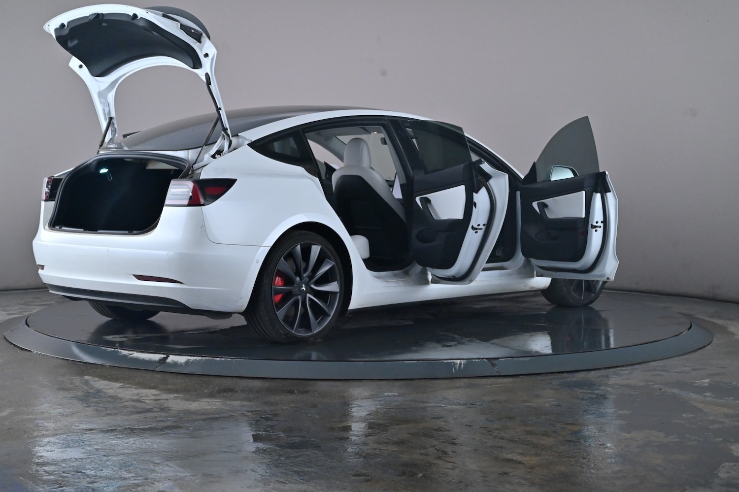 Used Tesla Model 3 2020 for sale - 76660323: Photo 64