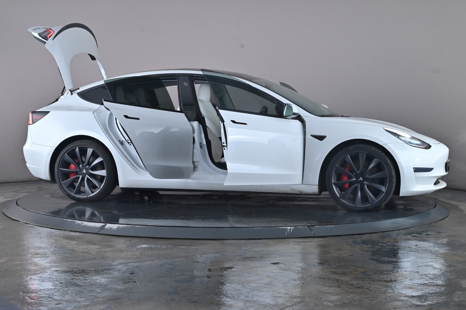 Used Tesla Model 3 2020 for sale - 76660323: Photo 70