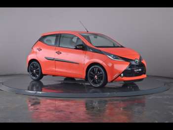 2015 - 1.0 VVT-i X-Cite 5dr x-shift