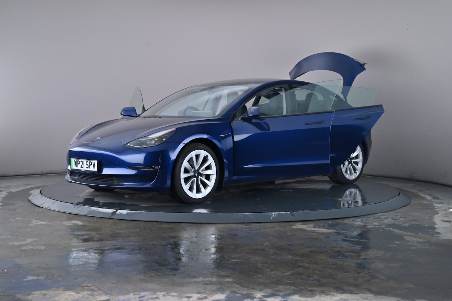 Used Tesla Model 3 2021 for sale - 76635126: Photo 47