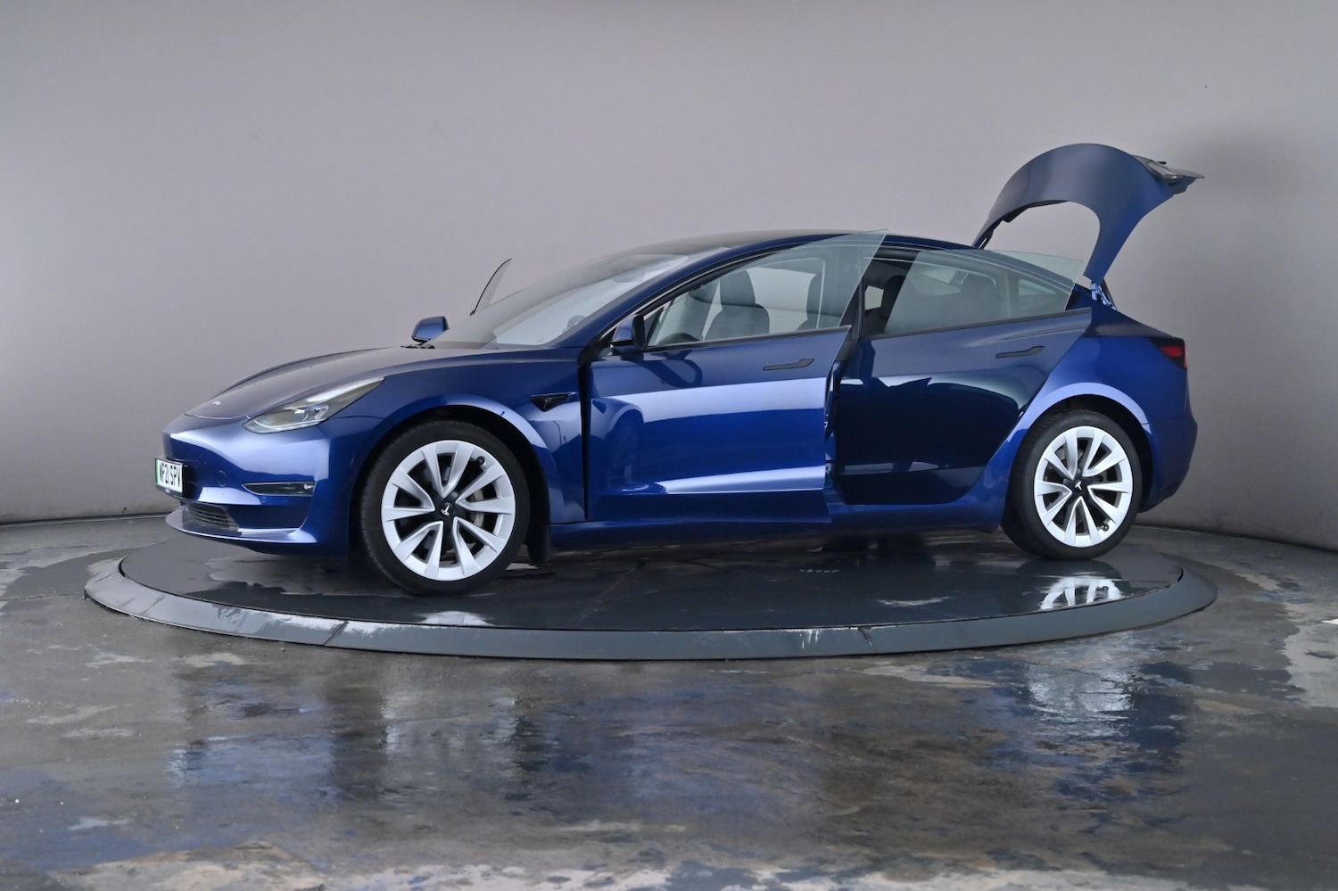 Used Tesla Model 3 2021 for sale - 76635126: Photo 49