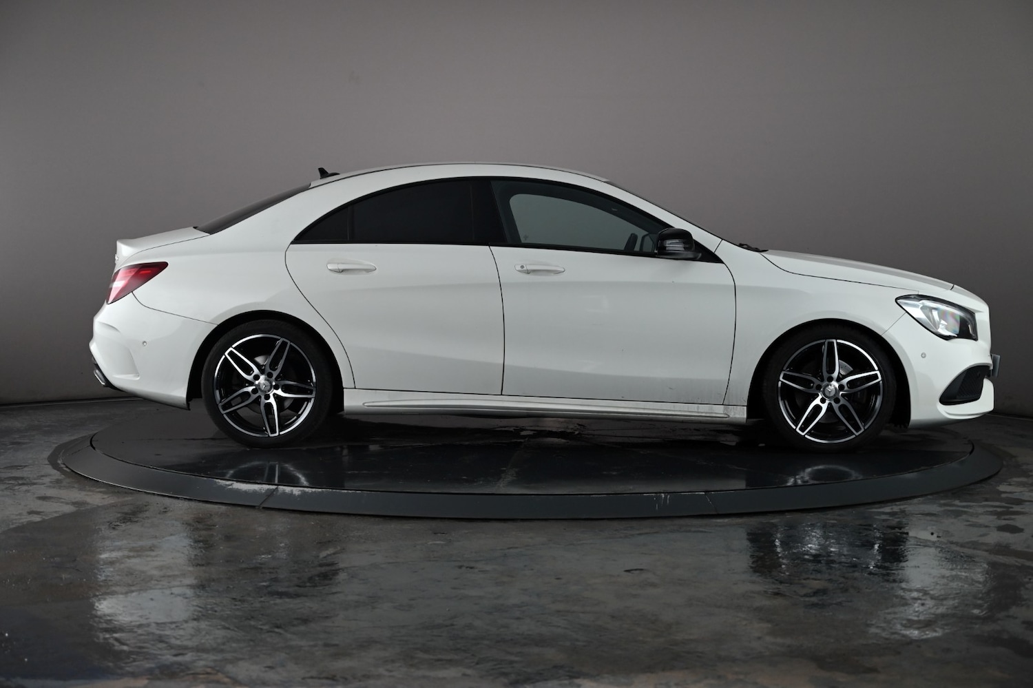Used Mercedes-Benz CLA 2016 for sale - 76635104: Photo 66