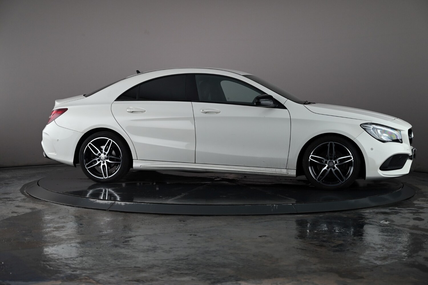 Used Mercedes-Benz CLA 2016 for sale - 76635104: Photo 68