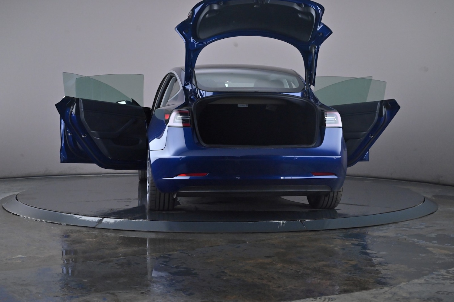 Used Tesla Model 3 2020 for sale - 76660300: Photo 59