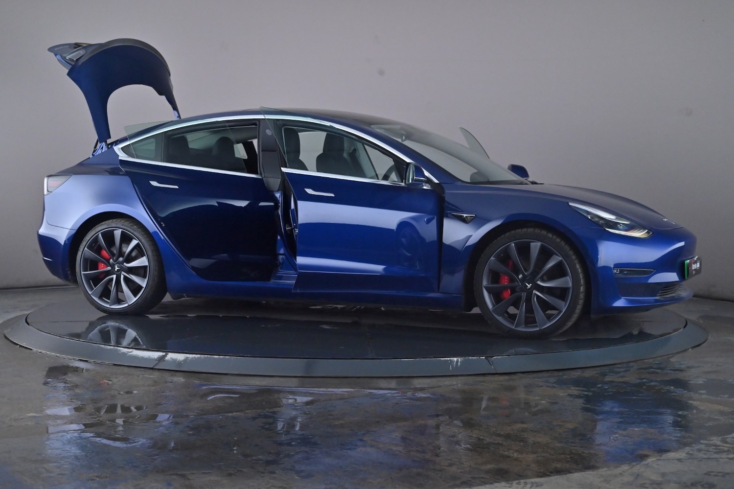 Used Tesla Model 3 2020 for sale - 76660300: Photo 71