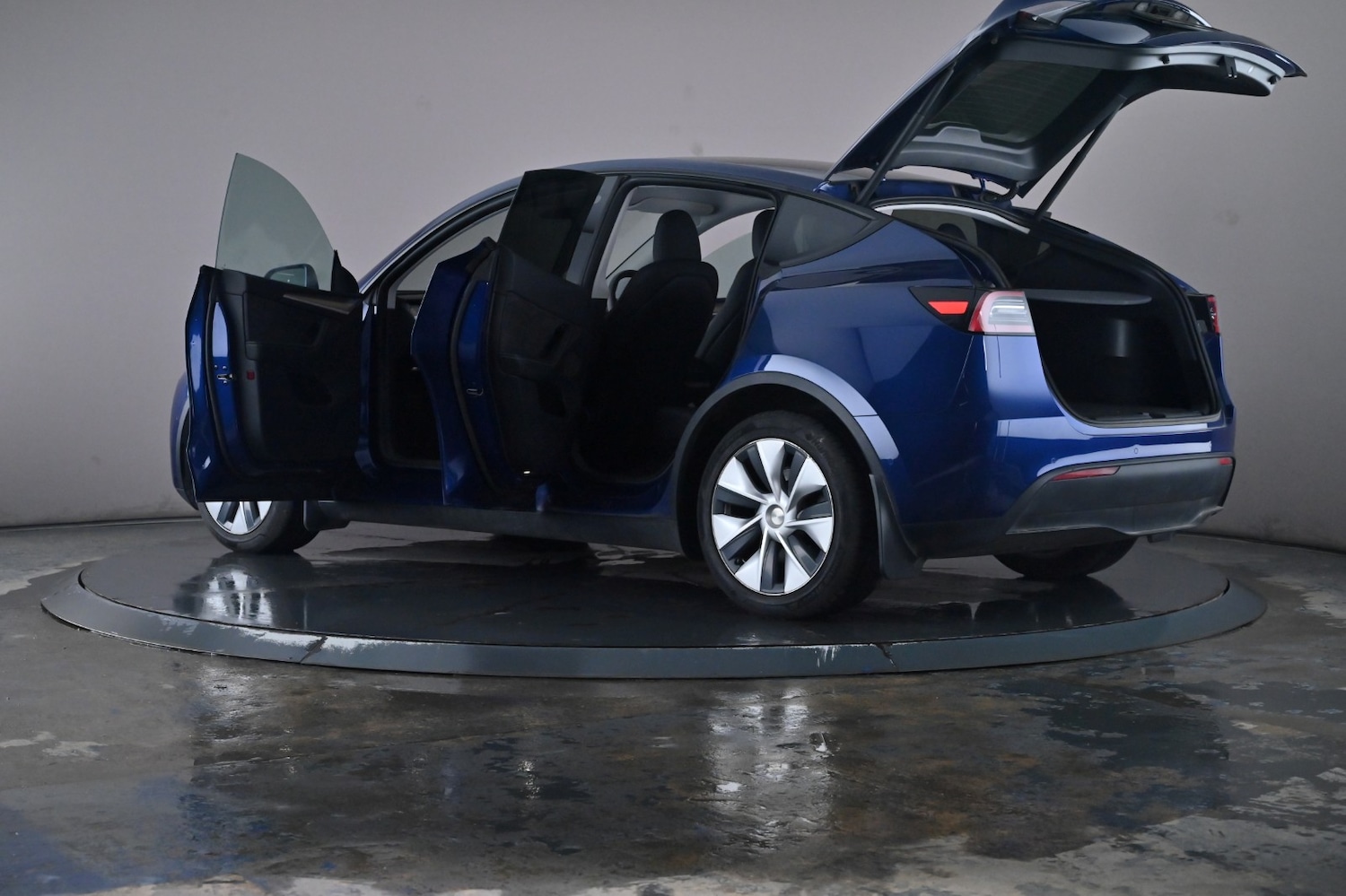 Used Tesla Model Y 2022 for sale - 76716540: Photo 55