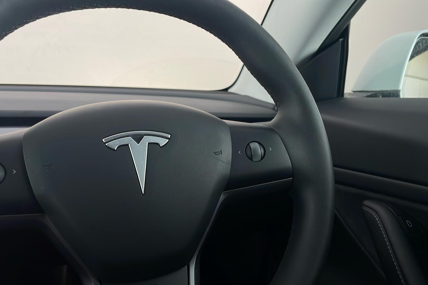 Used Tesla Model 3 2020 for sale - 76784741: Photo 15