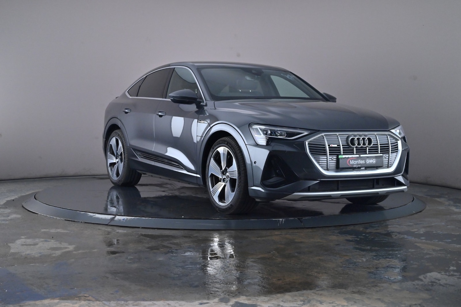 Used Audi e-tron 2022 for sale - 76635237: Photo 3