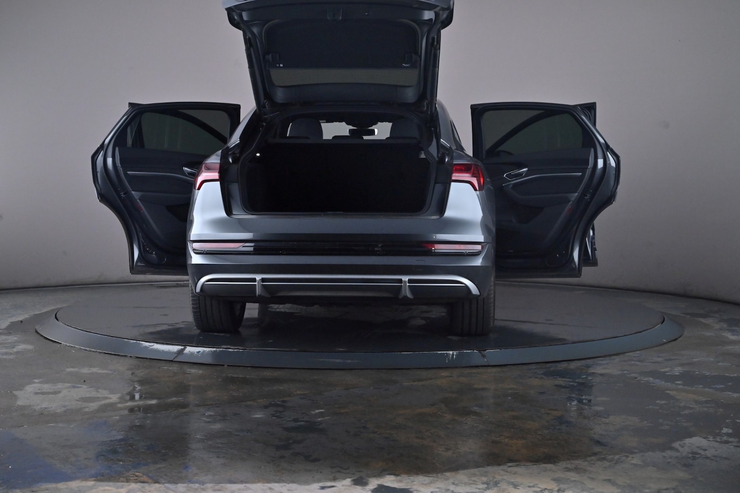 Used Audi e-tron 2022 for sale - 76635237: Photo 60