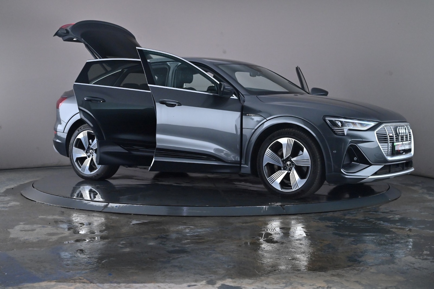 Used Audi e-tron 2022 for sale - 76635237: Photo 72