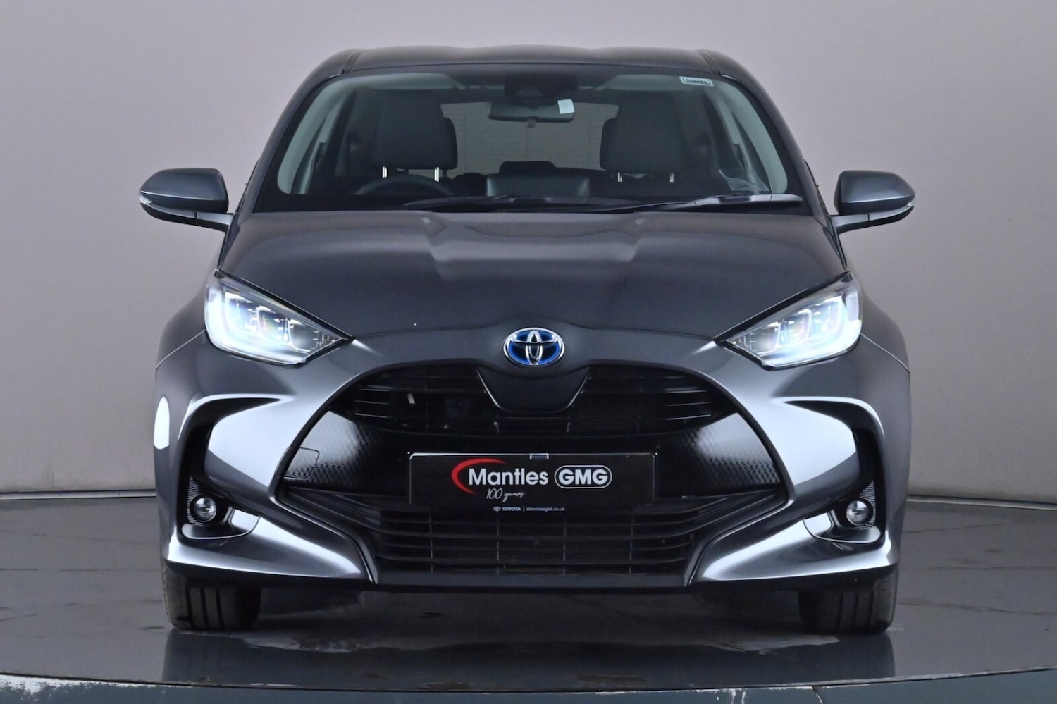 Used Toyota Yaris 2023 for sale - 76667914: Photo 2