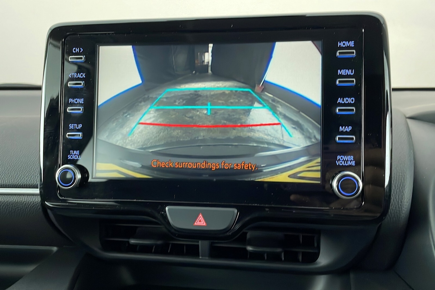 Used Toyota Yaris 2023 for sale - 76667914: Photo 22