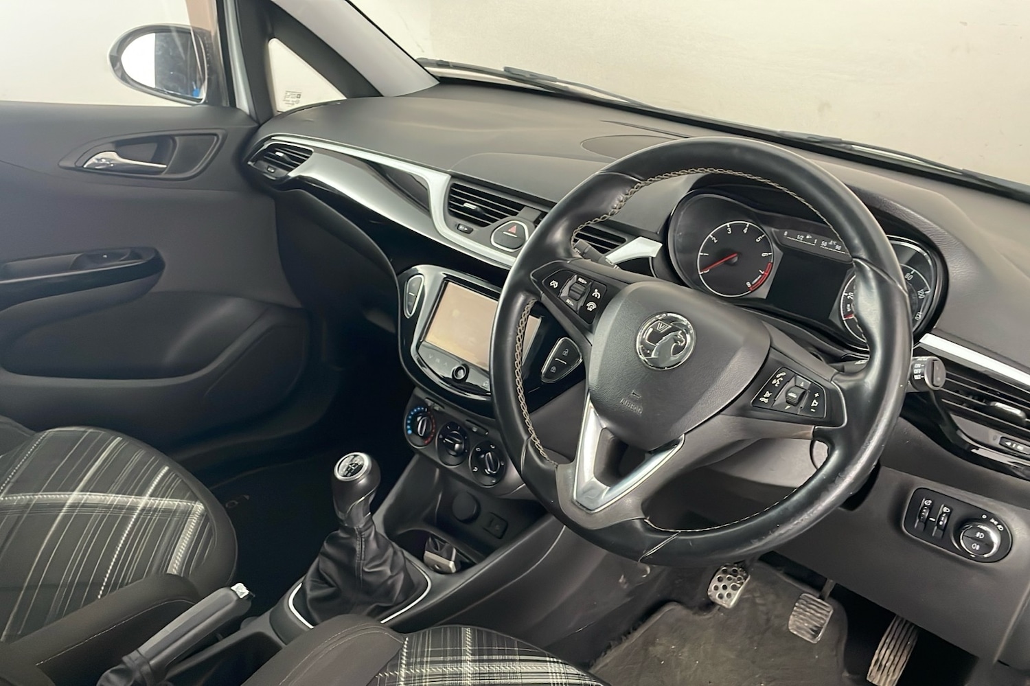 Used Vauxhall Corsa 2015 for sale - 77622264: Photo 10