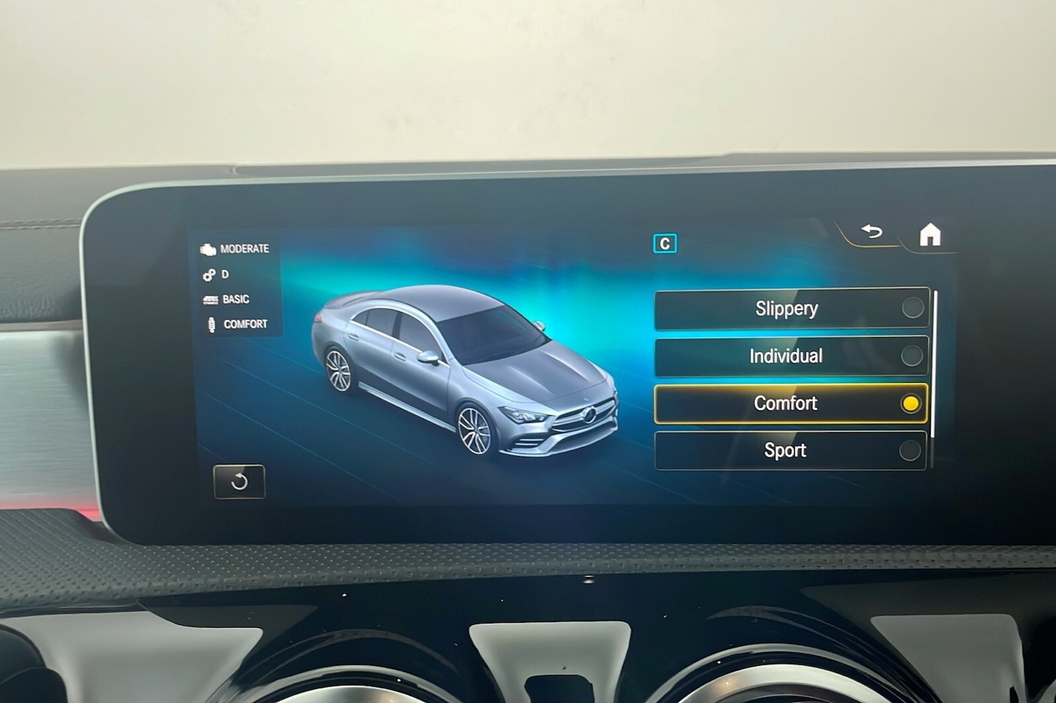 Used Mercedes-Benz CLA 2020 for sale - 76744639: Photo 28