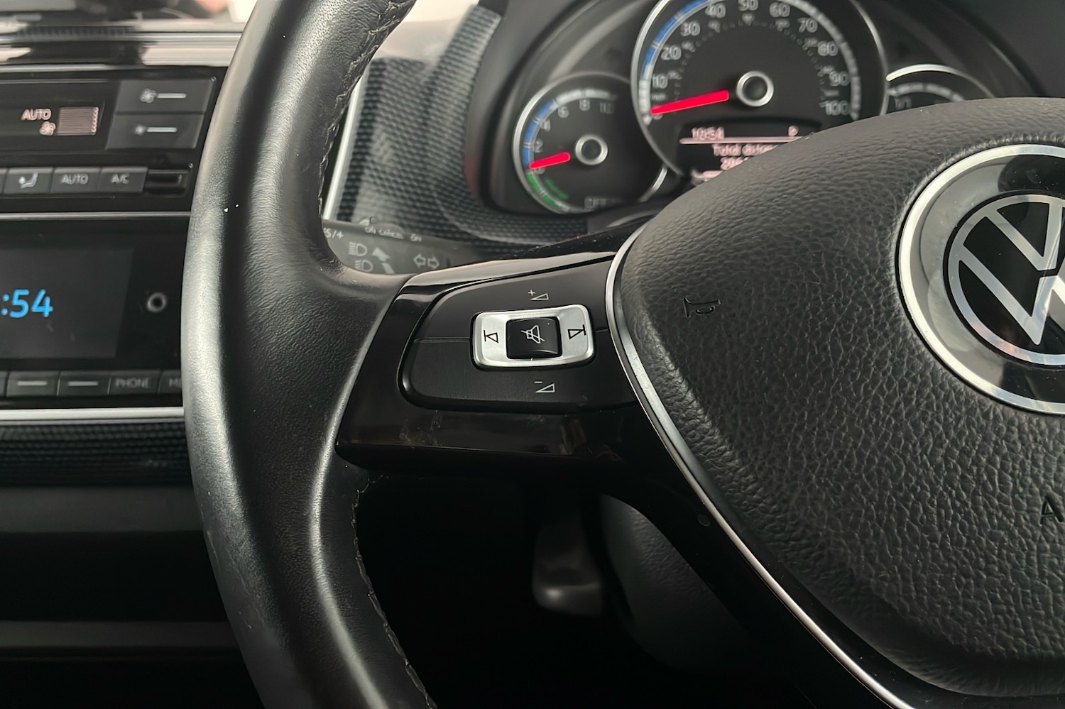 Used Volkswagen up! 2021 for sale - 76329034: Photo 14