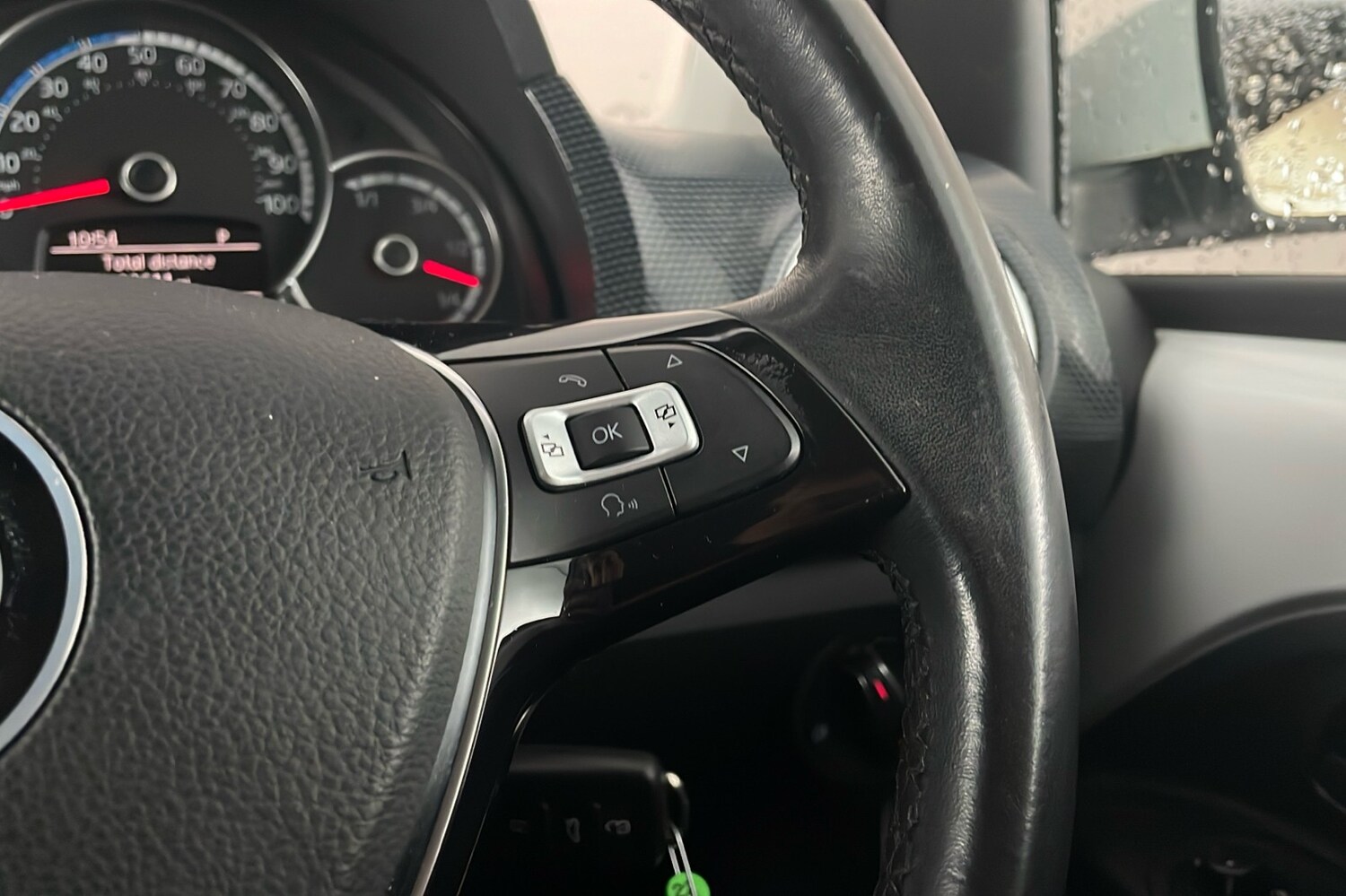 Used Volkswagen up! 2021 for sale - 76329034: Photo 15