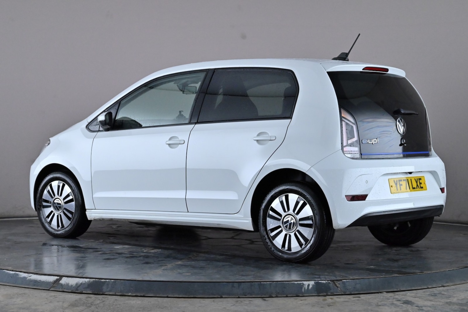 Used Volkswagen up! 2021 for sale - 76329034: Photo 4