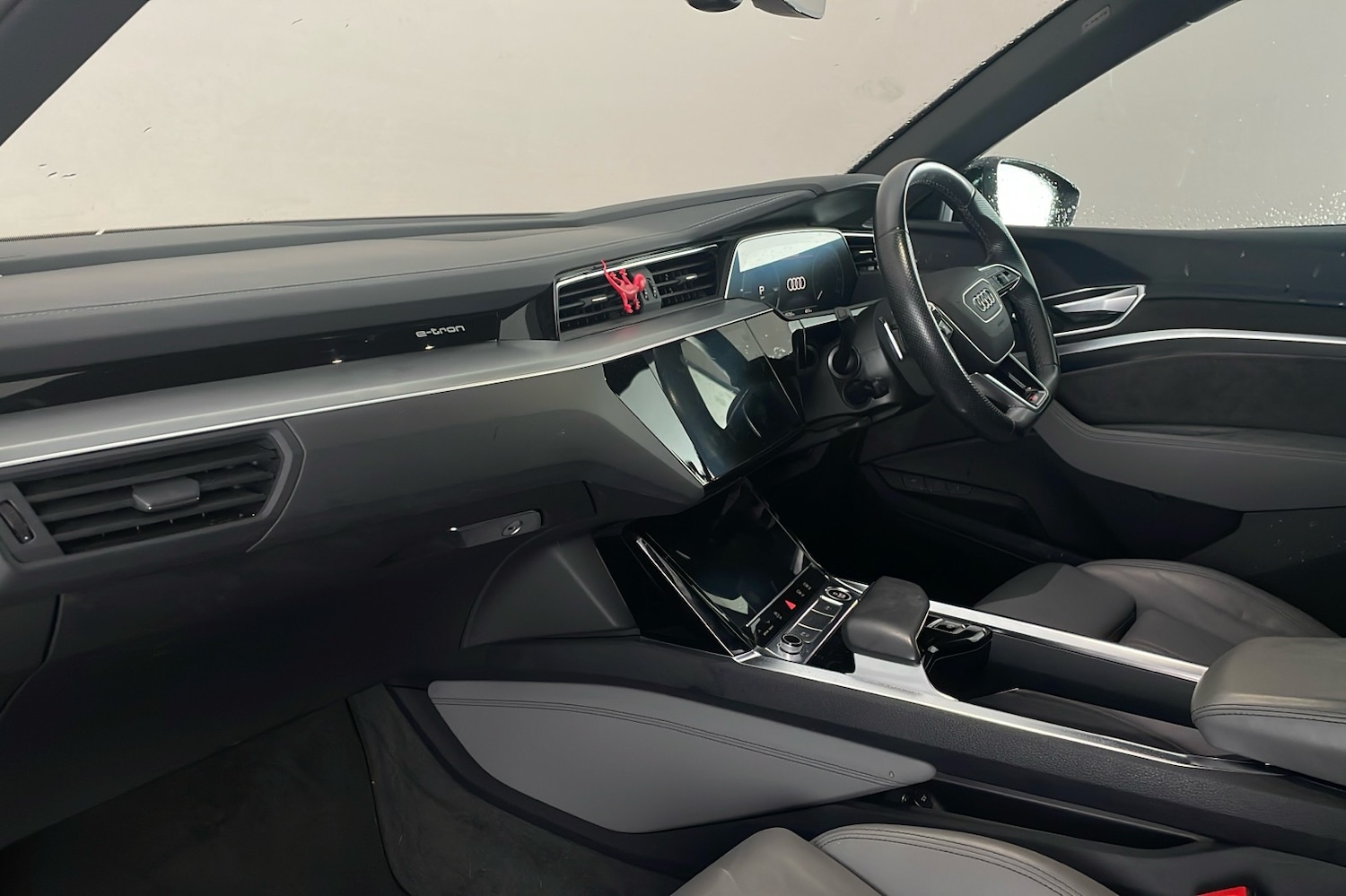 Used Audi e-tron 2021 for sale - 76173830: Photo 23