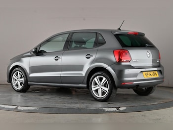 Used Volkswagen Polo 2016 for sale - 79418280: Photo