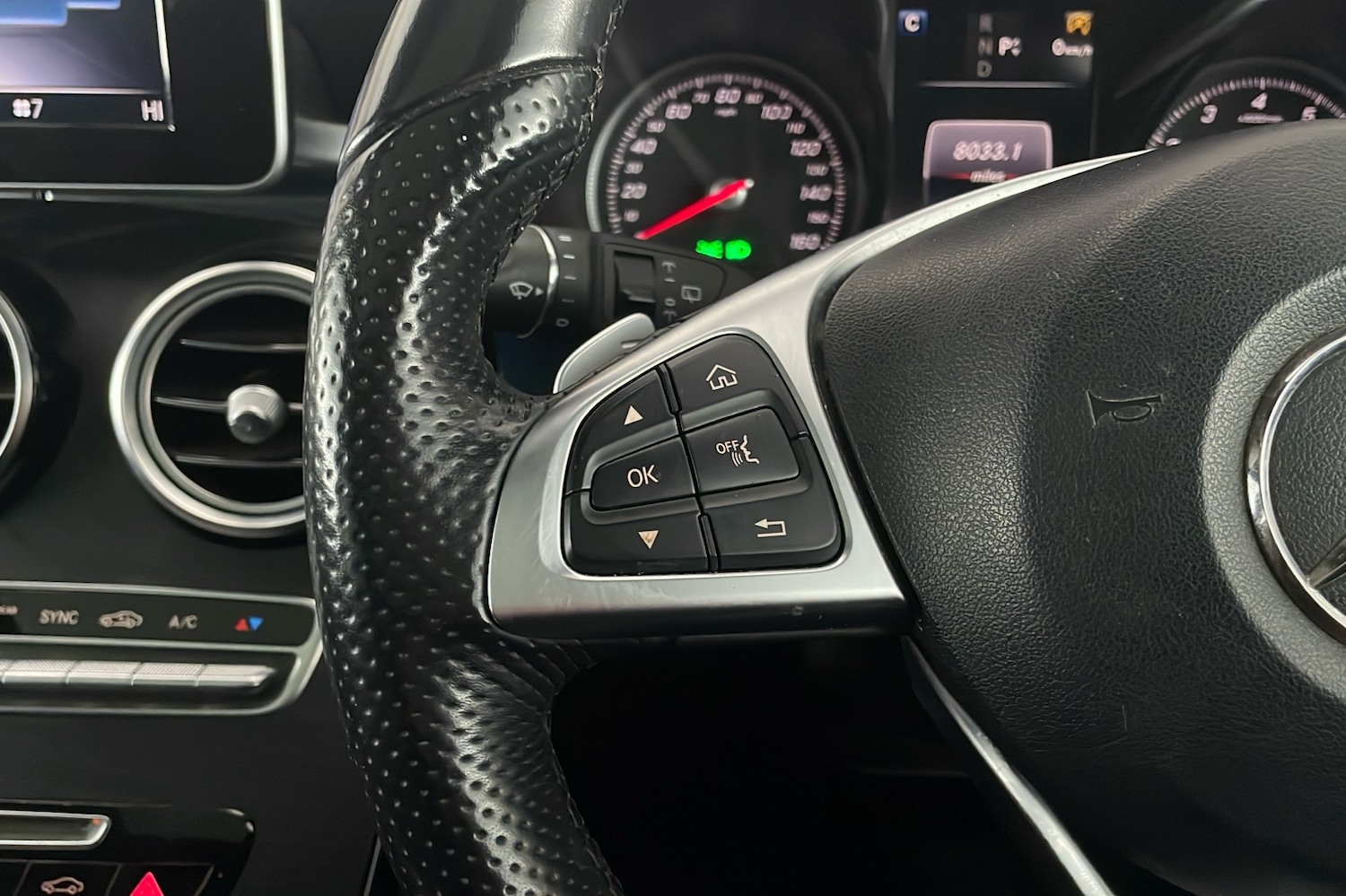 Used Mercedes-Benz GLC 2018 for sale - 76670723: Photo 14