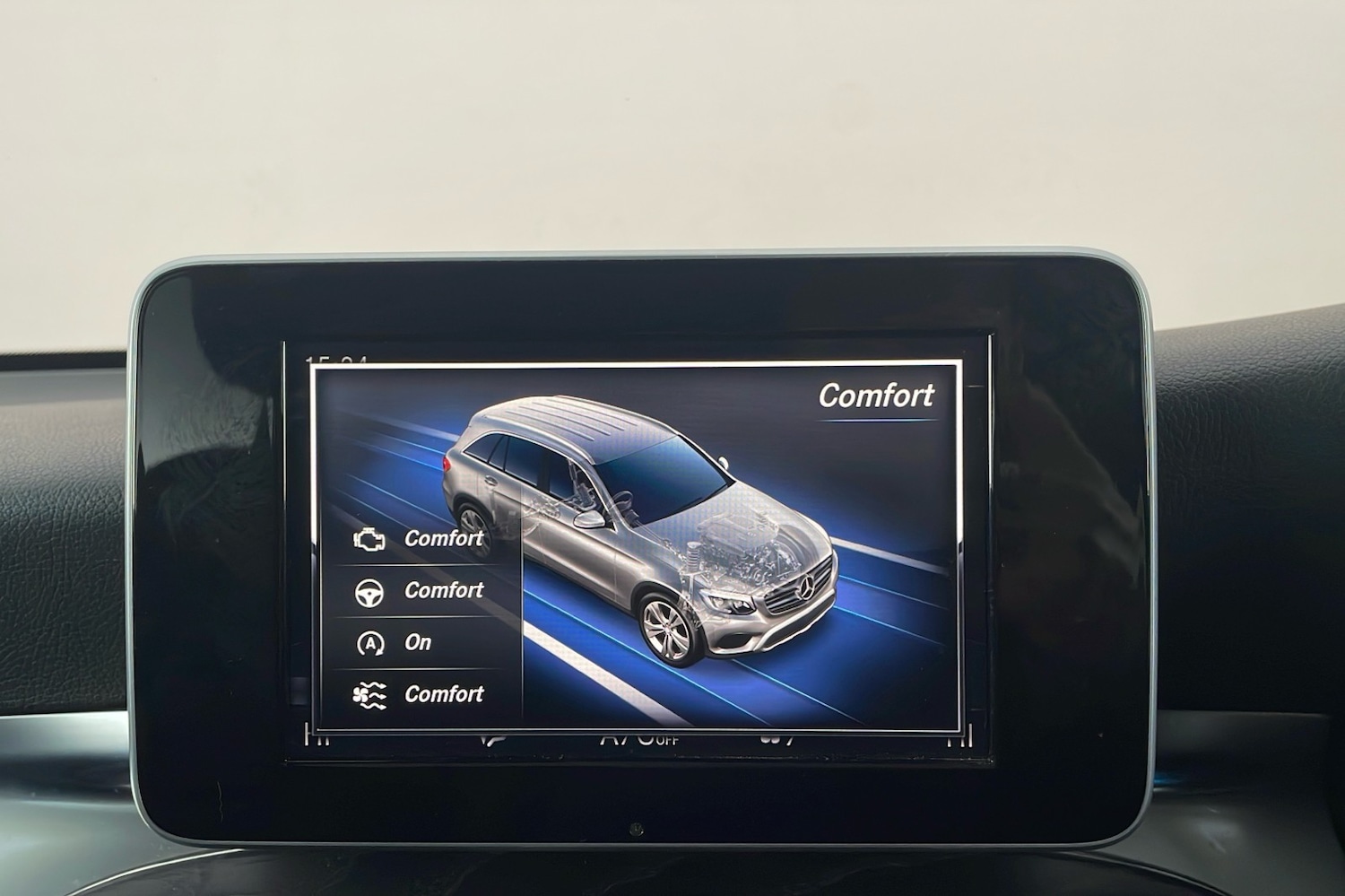 Used Mercedes-Benz GLC 2018 for sale - 76670723: Photo 24