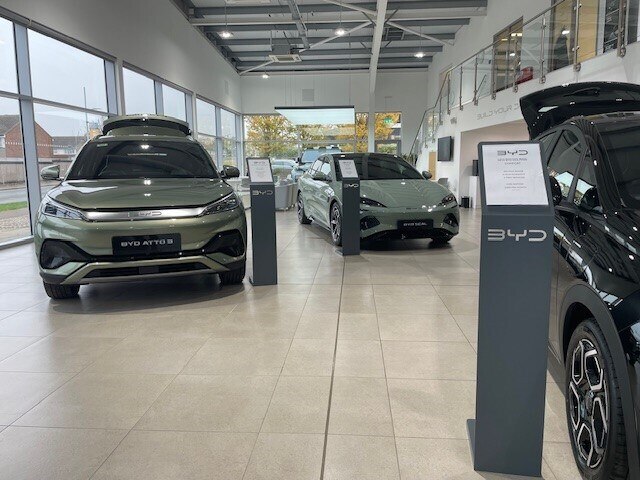 2023 Toyota Yaris Cross 1.5 Hybrid Design 5dr CVT Estate Hybrid Automatic - Picture 20 of 24