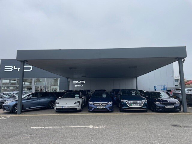 2023 Toyota Yaris Cross 1.5 Hybrid Design 5dr CVT Estate Hybrid Automatic - Picture 8 of 24