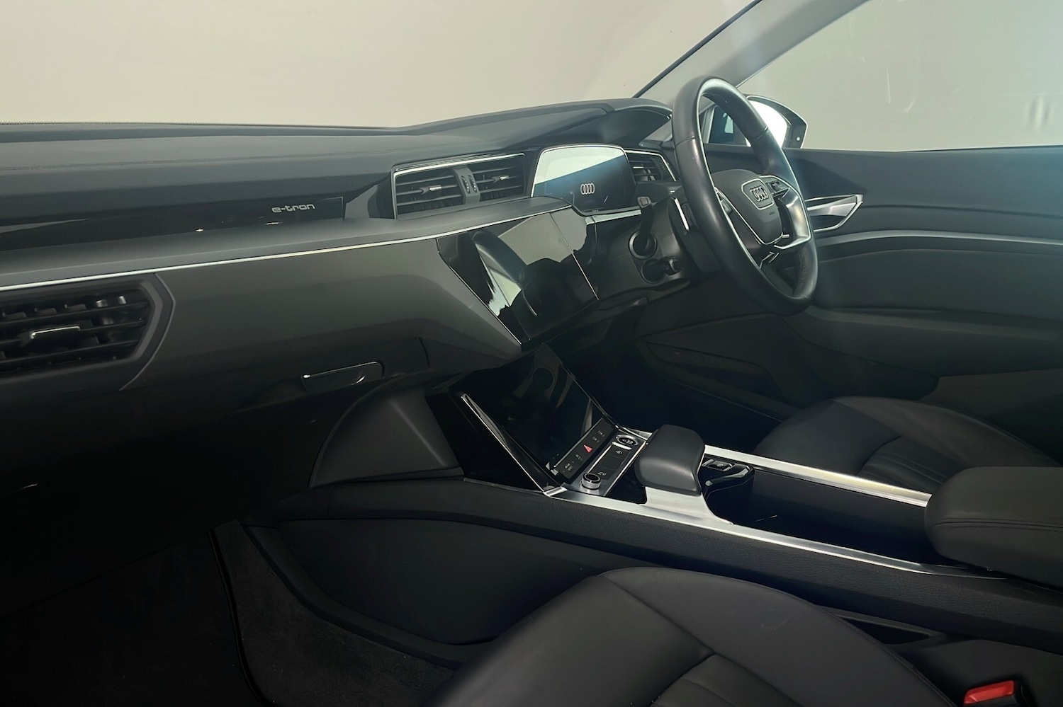 Used Audi e-tron 2022 for sale - 76754321: Photo 10