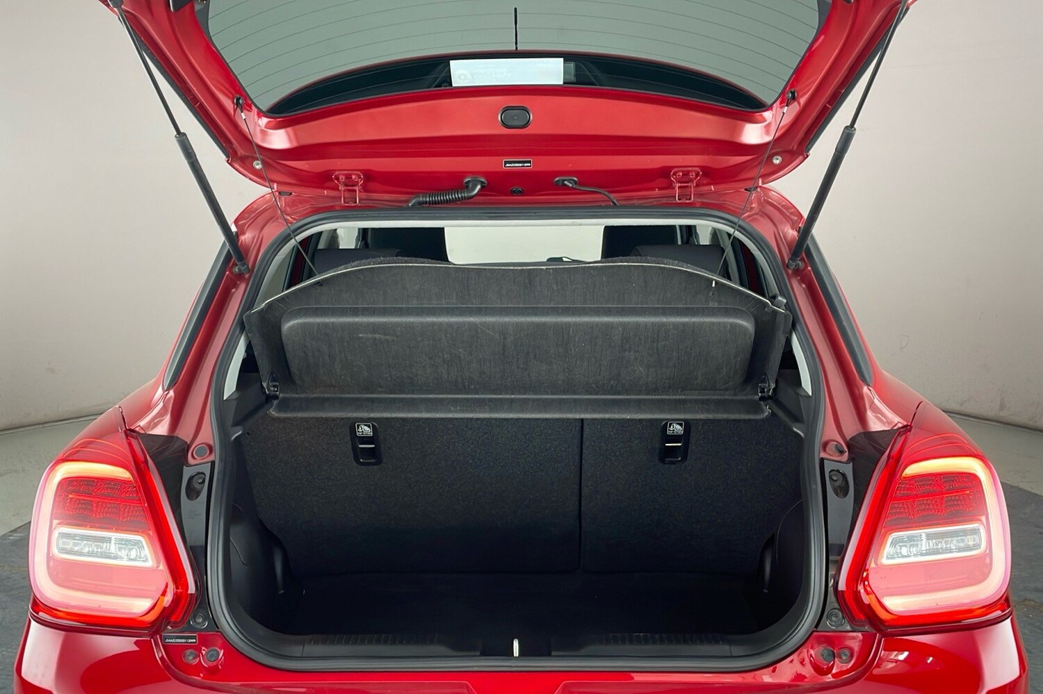 Used Suzuki Swift 2019 for sale - 78210593: Photo 18