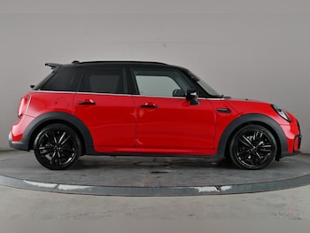 Used MINI Hatch 2023 for sale - 78782009: Photo