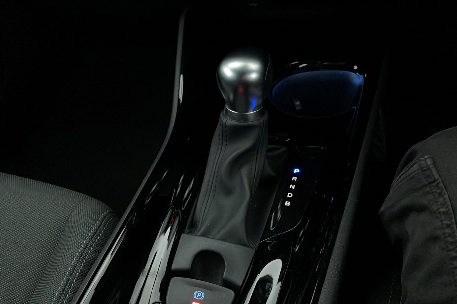 Used Toyota C-HR 2020 for sale - 76667958: Photo 12