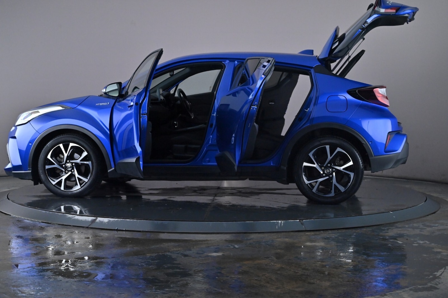 Used Toyota C-HR 2020 for sale - 76667958: Photo 50