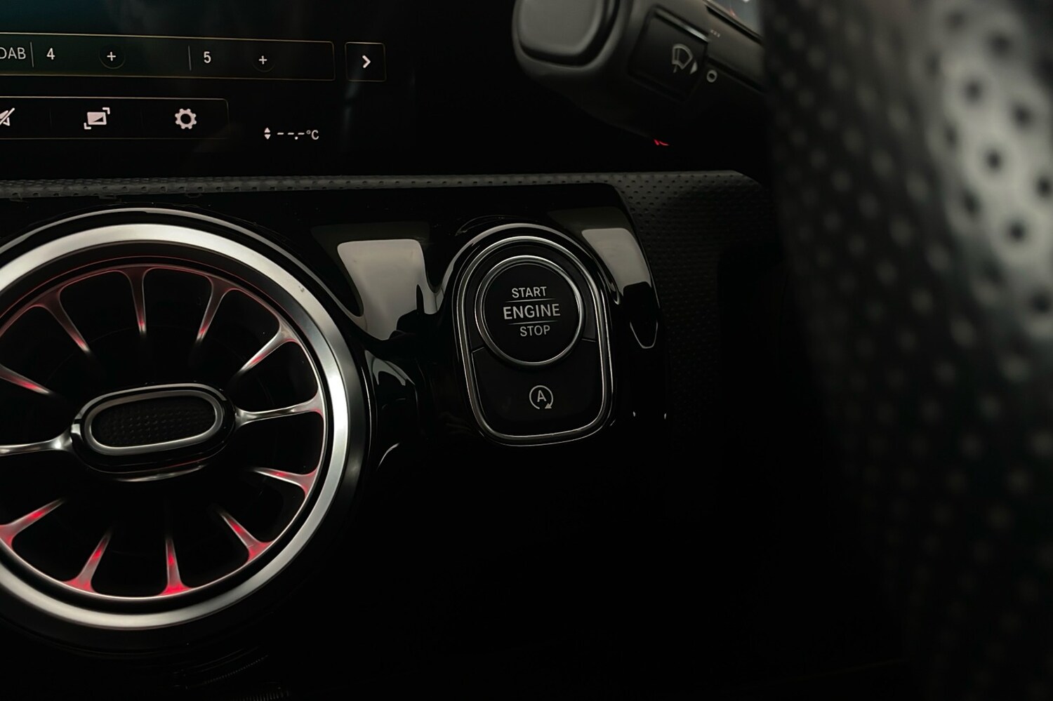 Used Mercedes-Benz CLA 2022 for sale - 76364293: Photo 18