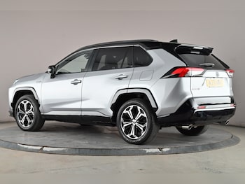 Used Toyota RAV4 2021 for sale - 78201801: Photo