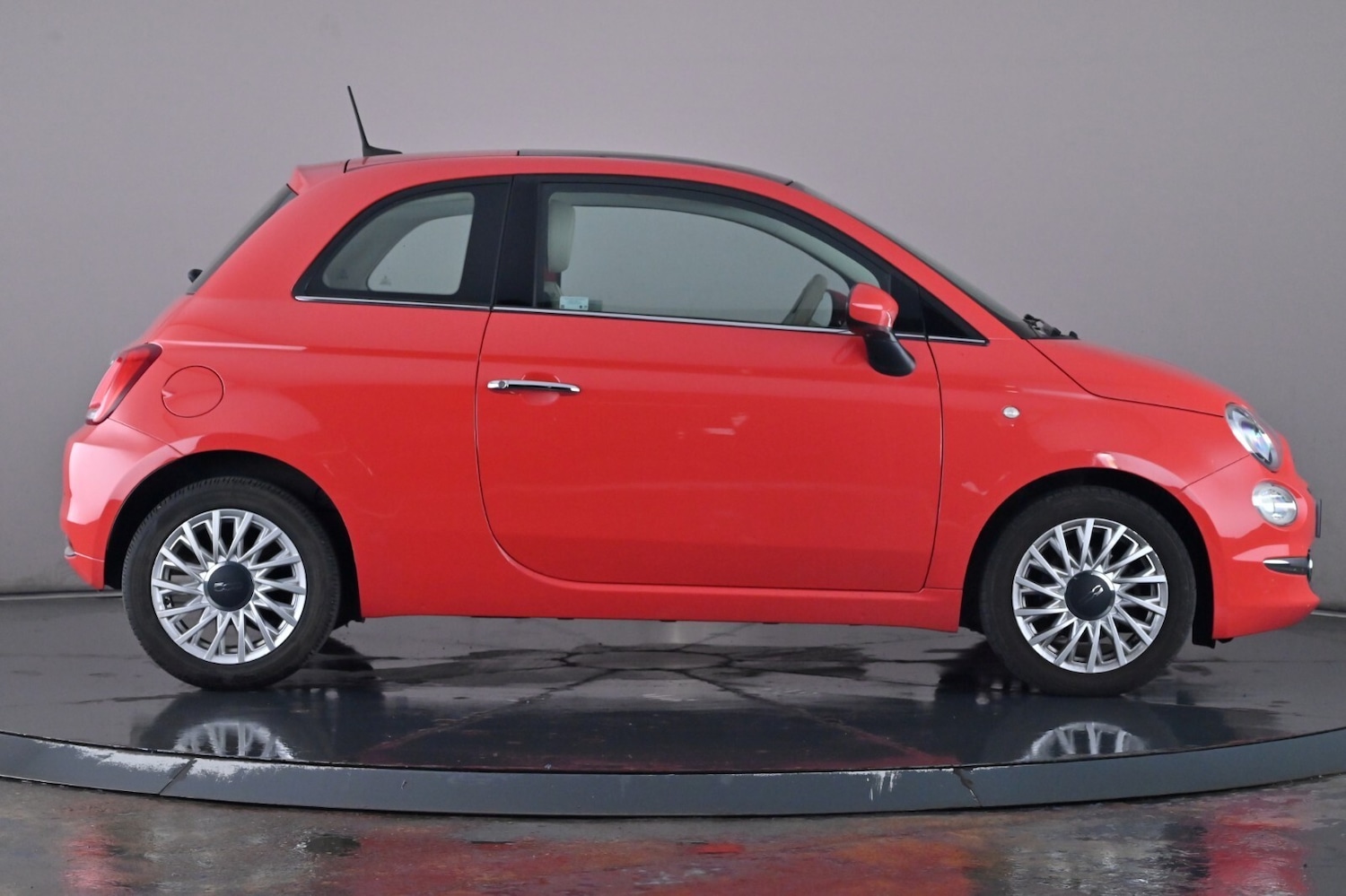 Used Fiat 500 2017 for sale - 76660304: Photo 3