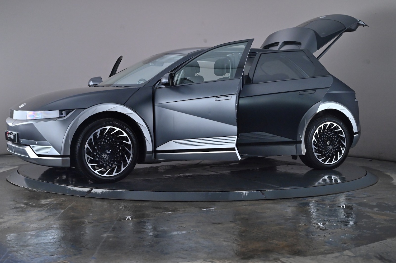 Used Hyundai IONIQ 5 2022 for sale - 76754313: Photo 48