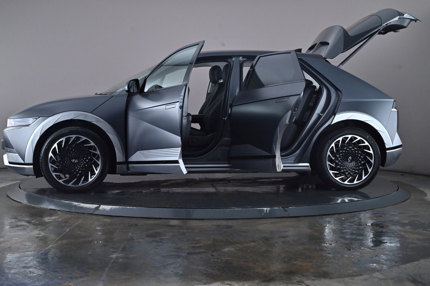 Used Hyundai IONIQ 5 2022 for sale - 76754313: Photo 50