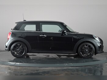 Used MINI Hatch 2022 for sale - 76744587: Photo