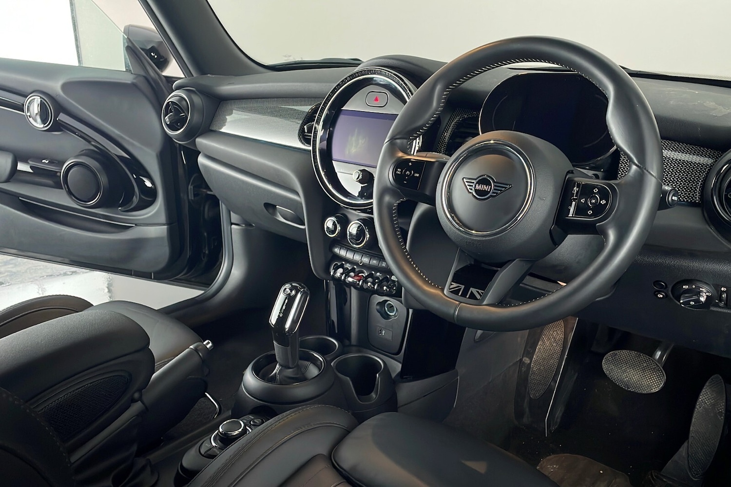 Used MINI Hatch 2022 for sale - 76744587: Photo 9