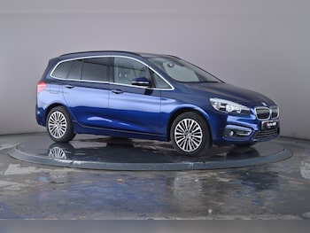 2017 - 218i Luxury 5dr