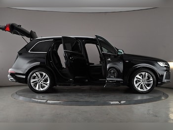 Used Audi Q7 2023 for sale - 78769805: Photo