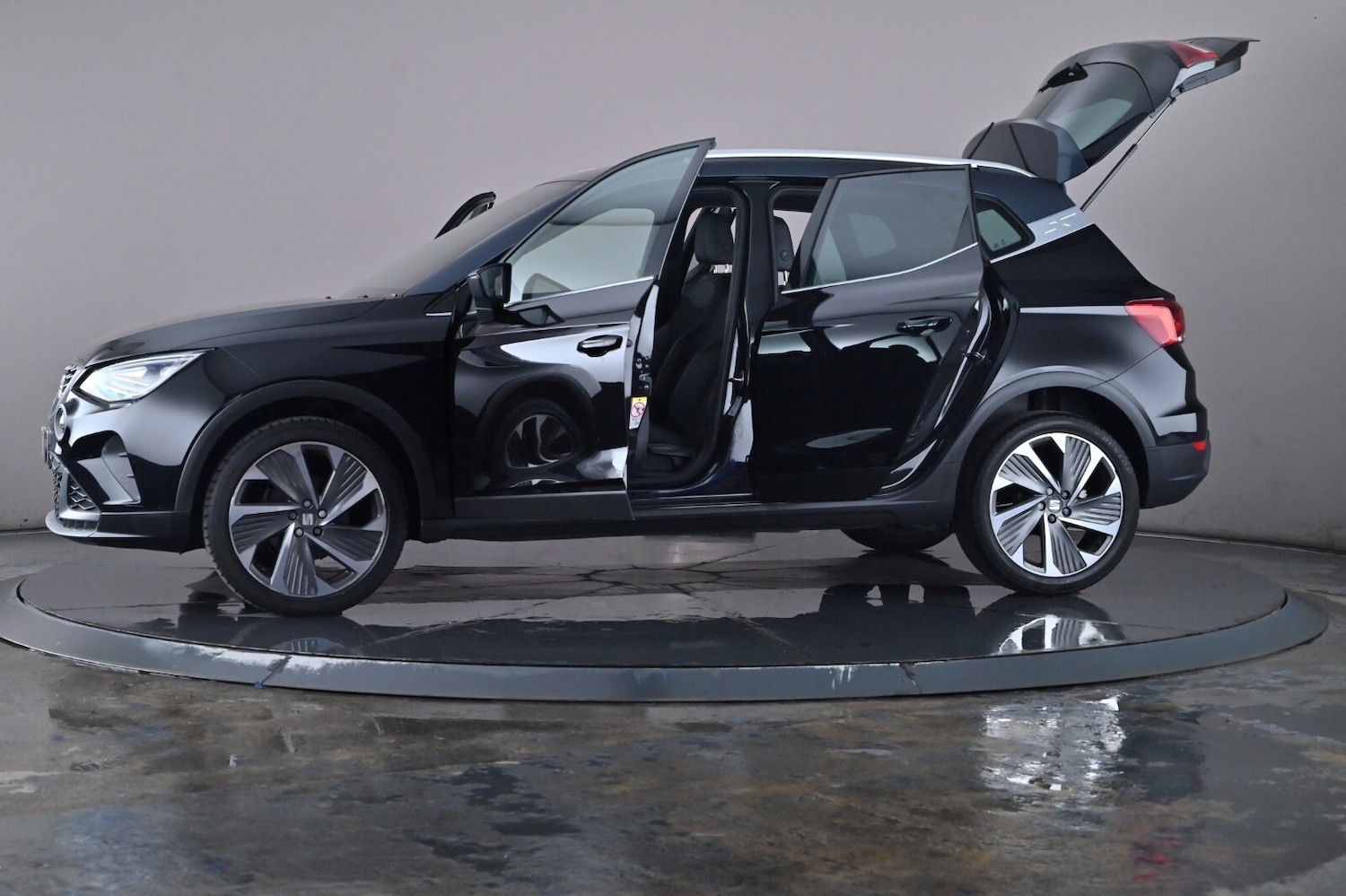 Used SEAT Arona 2023 for sale - 76667950: Photo 45