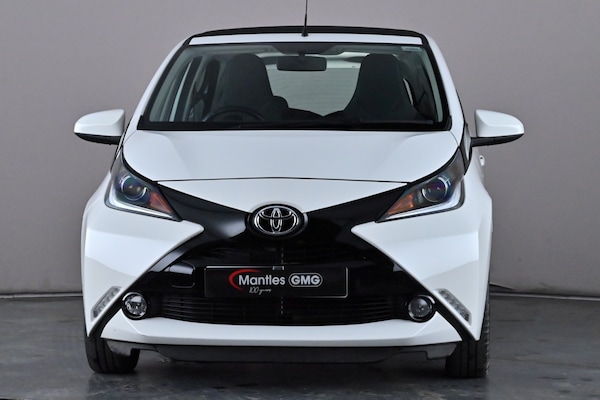 Used Toyota AYGO 2016 for sale - 76148824: Photo 2