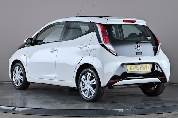 Used Toyota AYGO 2016 for sale - 76148824: Photo 4
