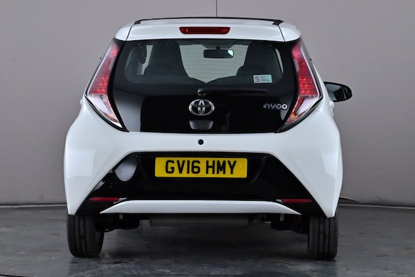 Used Toyota AYGO 2016 for sale - 76148824: Photo 5
