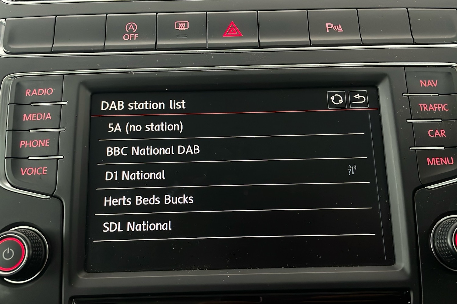 Used Volkswagen Polo 2015 for sale - 76030099: Photo 17