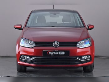 Used Volkswagen Polo 2015 for sale - 76030099: Photo 2