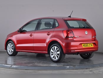 Used Volkswagen Polo 2015 for sale - 76030099: Photo 4
