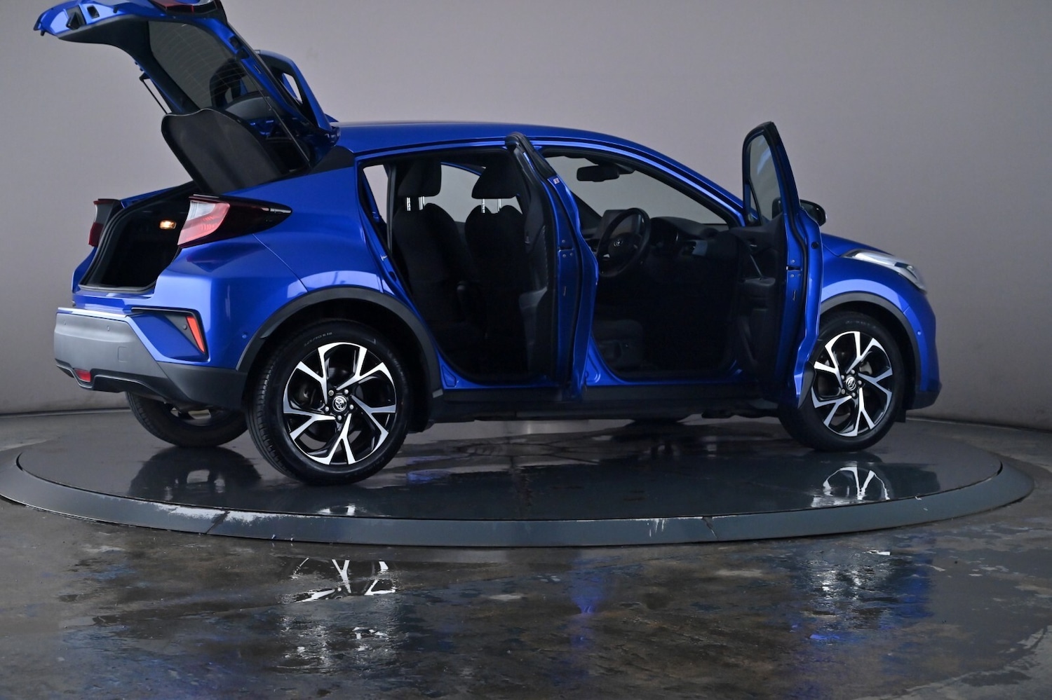 Used Toyota C-HR 2020 for sale - 76744642: Photo 64