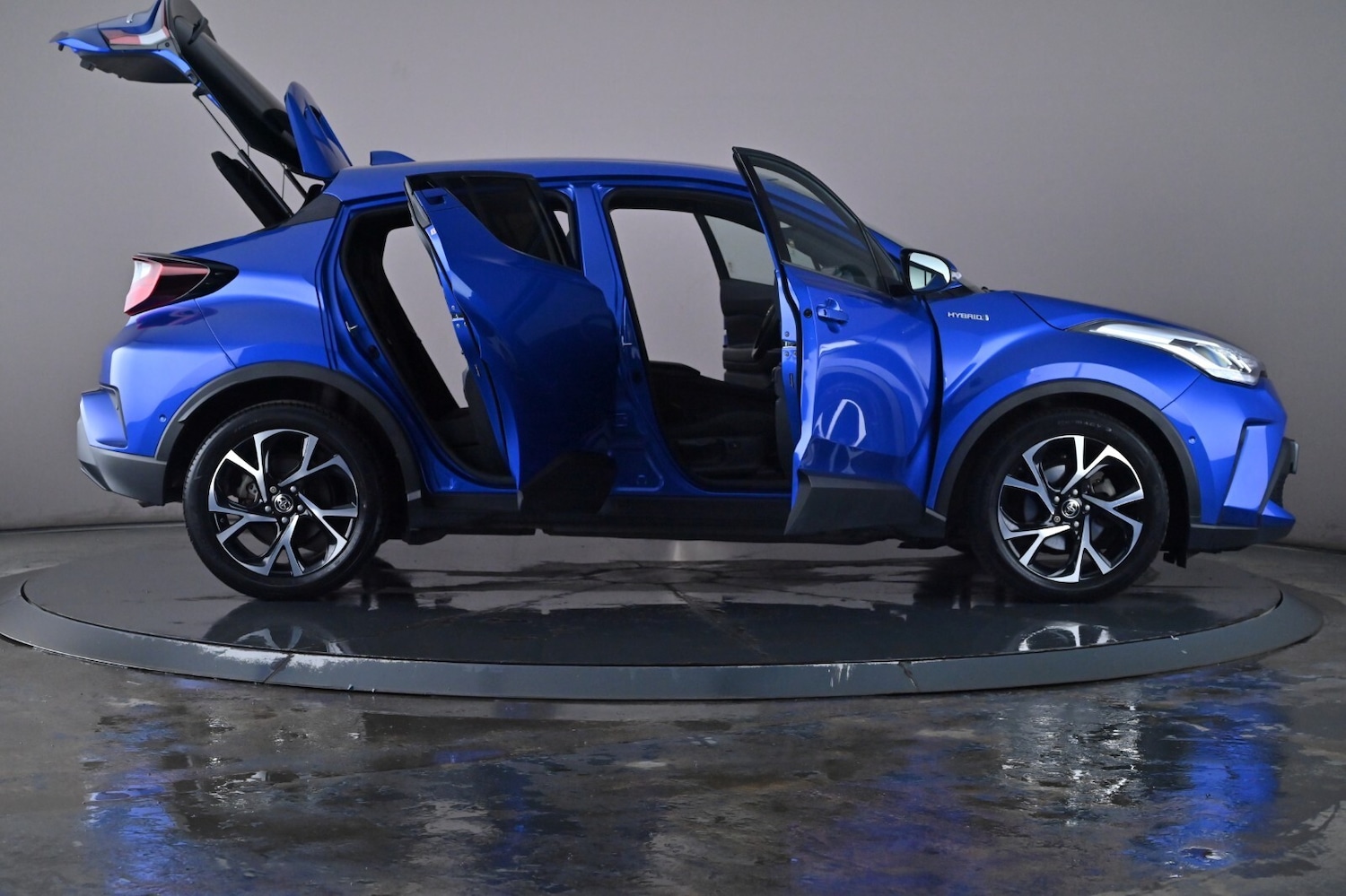 Used Toyota C-HR 2020 for sale - 76744642: Photo 67